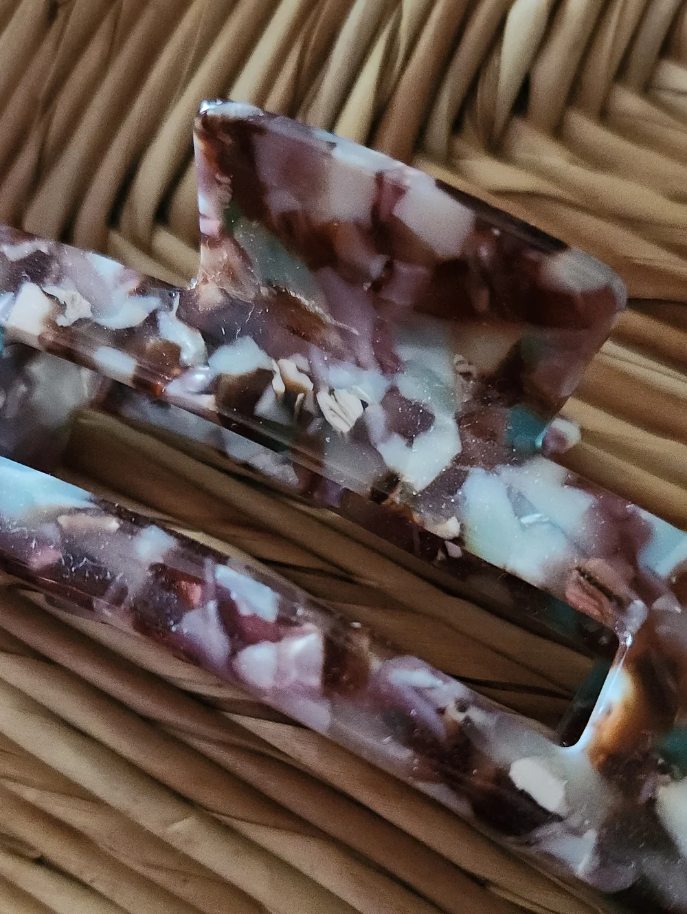 NWOT Acetate Hair Clip 4 inches